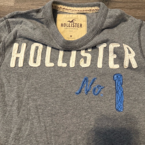 Vintage Y2K Mens Med Hollister Embroidered Gray Long Sleeve T Shirt 100% Cotton - Picture 3 of 4